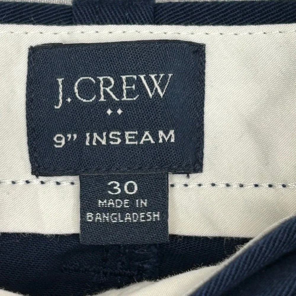 J. Crew Navy Blue Flat Front Shorts Men's Size 30 with 9